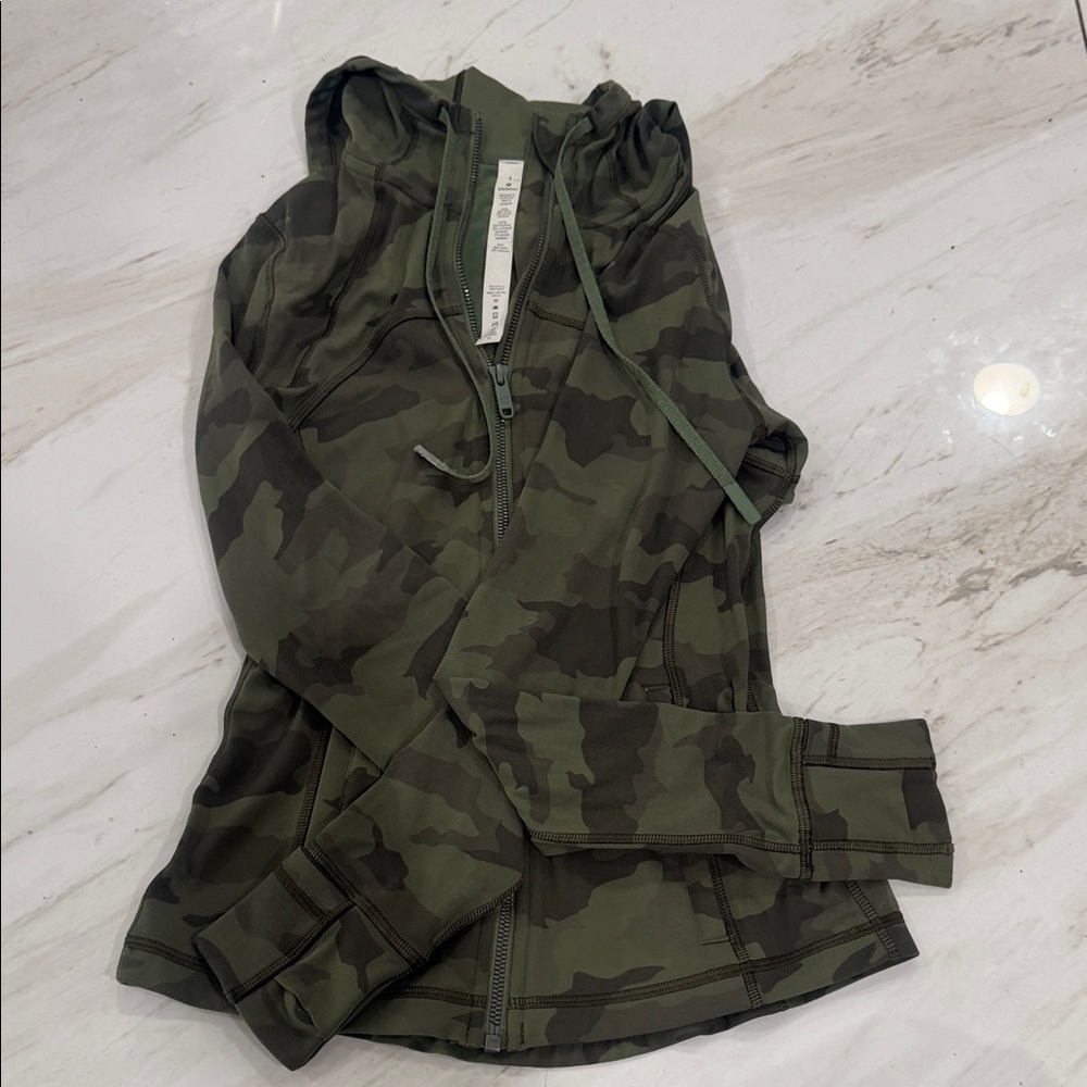 Lululemon Athletica Green Camouflage Jacket